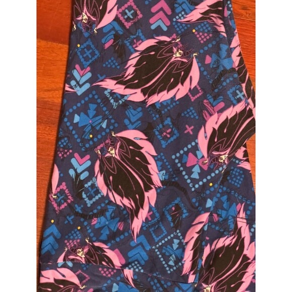 Womans  TALL & CURVY  LULAROE Leggings Disney MALEFICENT NEW TC SLEEPING BEAUTY - Picture 1 of 1